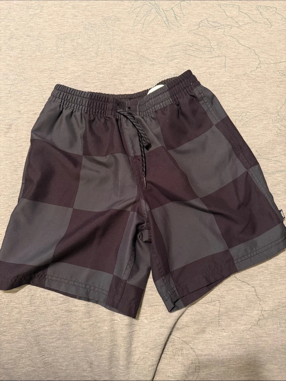 Vans Boys Black & Charcoal Check Swim/Board Shorts Size Large Relaxed Fit
